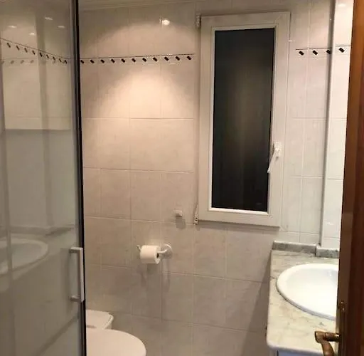 En Playa De Ondarreta *