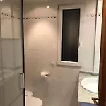 En Playa De Ondarreta *