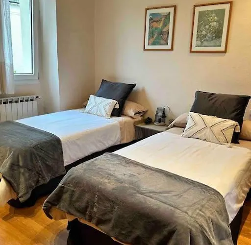 En Playa De Ondarreta