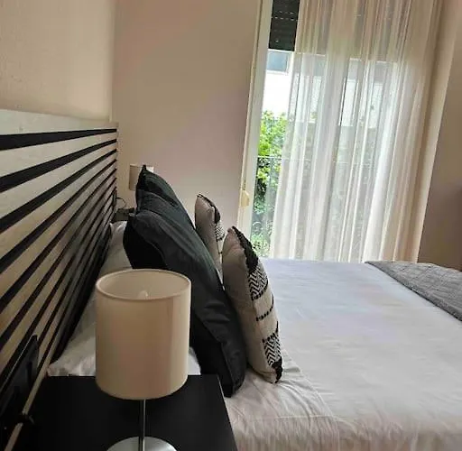 En Playa De Ondarreta Appartement