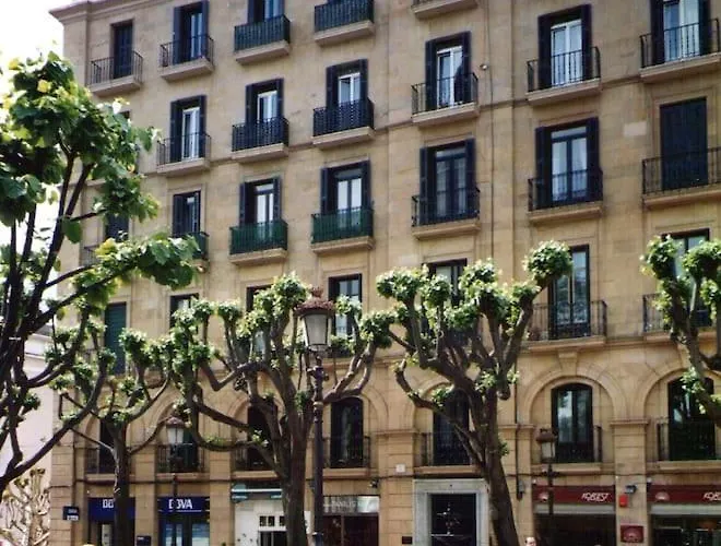 En Playa De Ondarreta